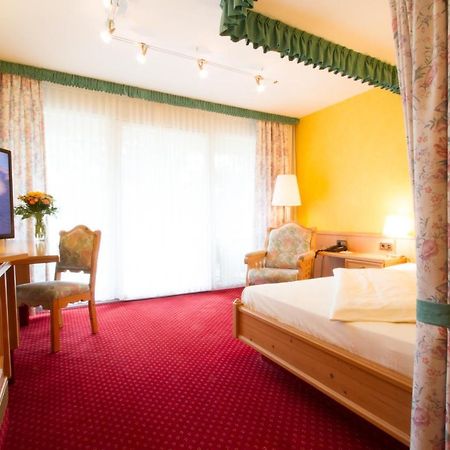 Hotel Pfalzblick Dahn Extérieur photo